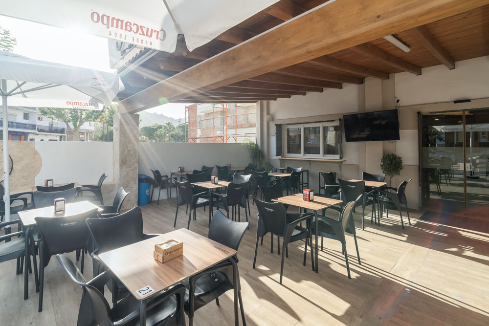 Hostal Sango terraza